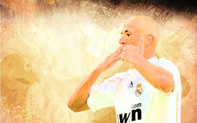 英皇体育热评-加比马丁赛后接受专访谈目标