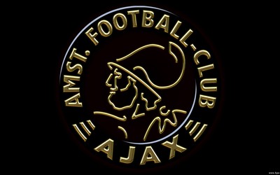 英皇体育焦点-加索尔球衣退役仪式